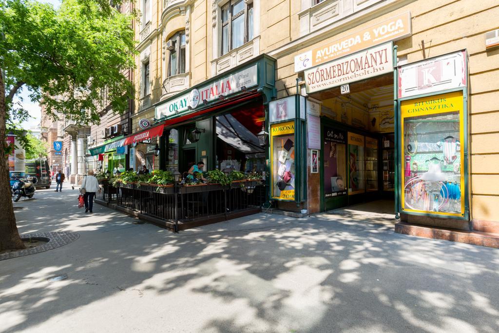 Lisianthus Apartments Budapest Luaran gambar