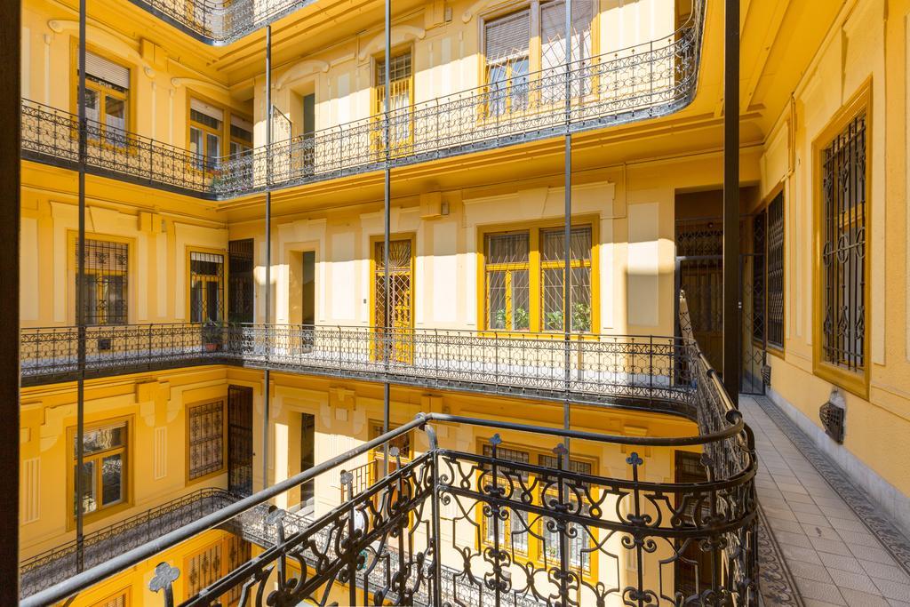 Lisianthus Apartments Budapest Luaran gambar