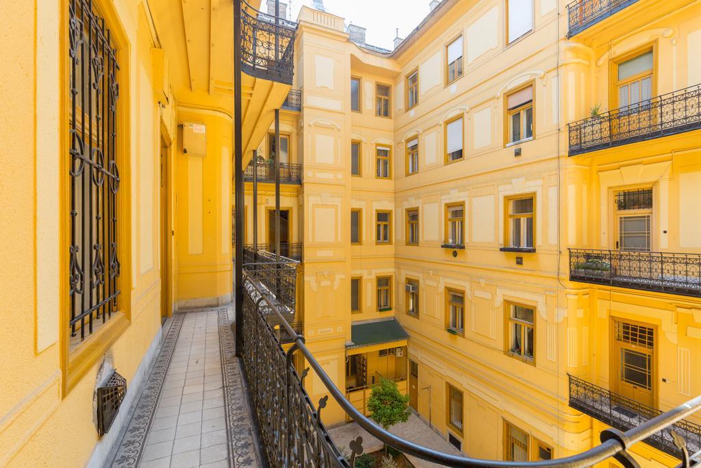 Lisianthus Apartments Budapest Luaran gambar