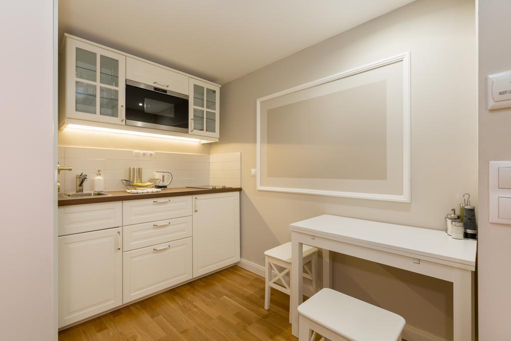 Lisianthus Apartments Budapest Luaran gambar