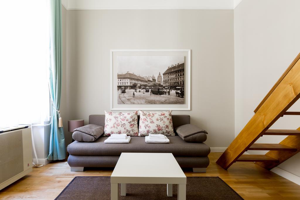 Lisianthus Apartments Budapest Luaran gambar